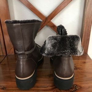 Clarks collection 🌸 SUPER CUTE Leather bootie,lace up NEW!